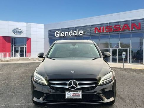 Used 2020 Mercedes-Benz C 300 4MATIC Sedan image 2