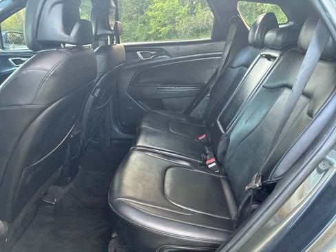 Used 2023 Kia Sportage EX image 29
