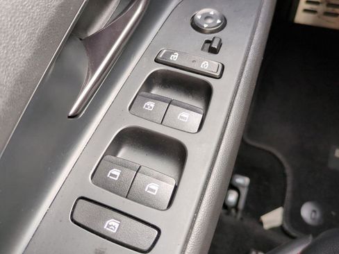 Certified 2023 Hyundai Elantra N Line image 24