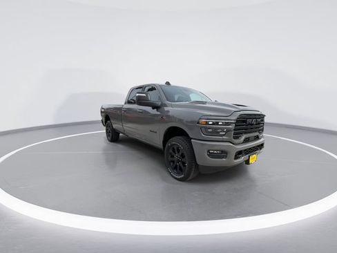 New 2026 RAM 2500 Laramie AWD/4WD image 2