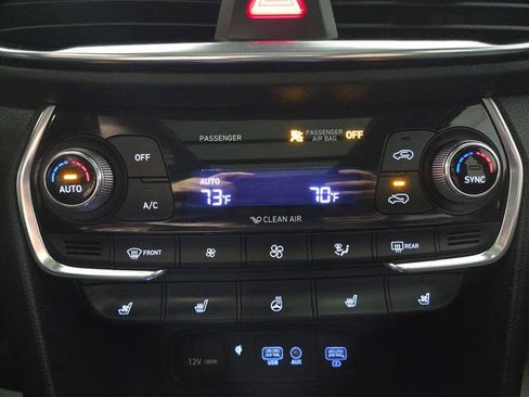 Used 2020 Hyundai Santa Fe Limited image 20