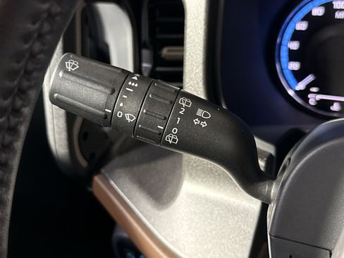 Used 2024 Ford Bronco Outer Banks image 21