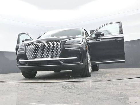 Used 2025 Lincoln Corsair Premiere image 30