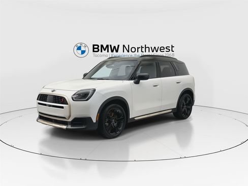 Used 2025 MINI Cooper Countryman S w/ Comfort Package Max AWD/4WD image 9