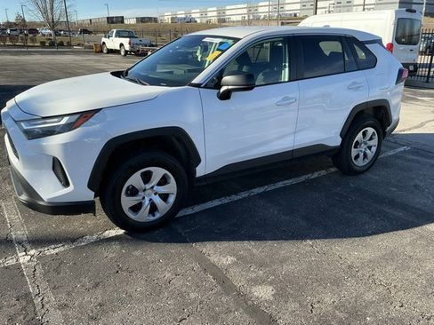 Used 2024 Toyota RAV4 LE image 10