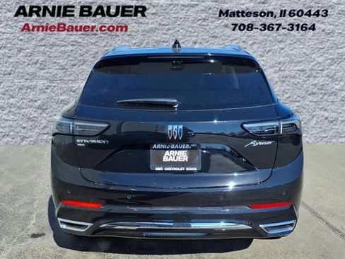 New 2026 Buick Envision Avenir image 8