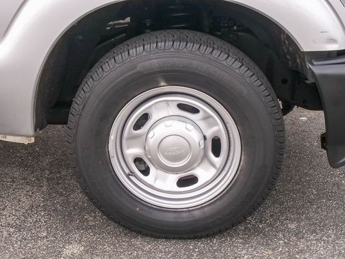 Used 2016 Ford F250 XL image 5