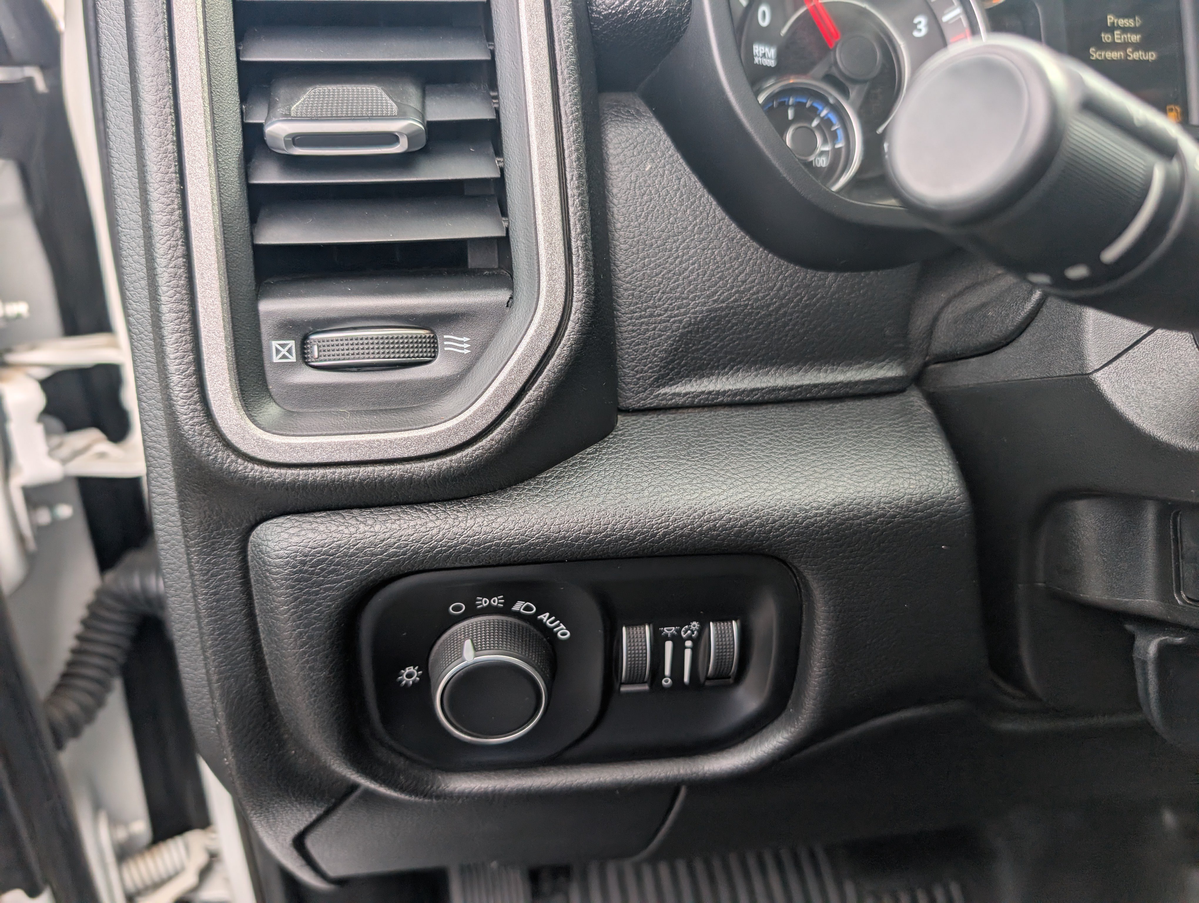 Used 2020 RAM 5500 Tradesman AWD/4WD image 16