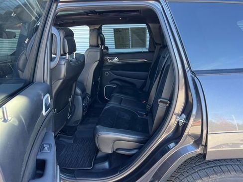 Used 2018 Jeep Grand Cherokee Trackhawk image 34