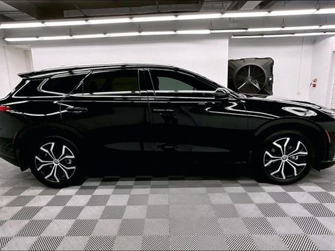 Used 2025 Toyota Crown Signia AWD/4WD image 15