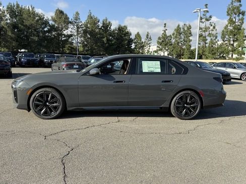 New 2026 BMW 740i w/ Premium Package image 13