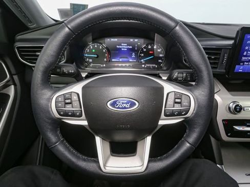 Used 2023 Ford Explorer XLT w/ Equipment Group 202A image 31