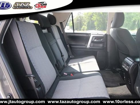 Used 2014 Toyota 4Runner SR5 RWD image 12