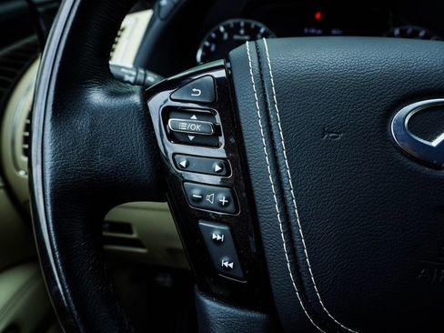 Used 2024 INFINITI QX80 Sensory image 30