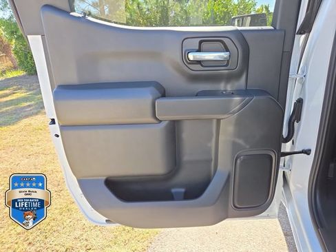 New 2026 GMC Sierra 1500 Pro w/ Graphite Edition AWD/4WD image 9