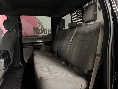 Used 2019 Ford F150 XLT w/ Equipment Group 302A Luxury image 19