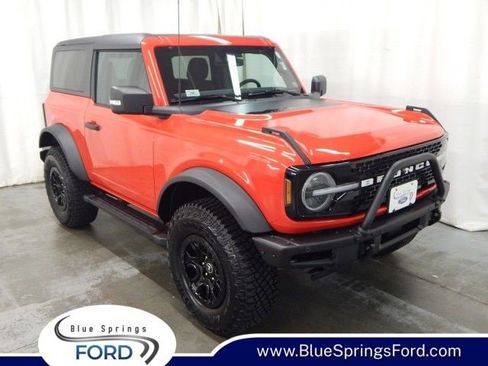 Used 2023 Ford Bronco Wildtrak image 1