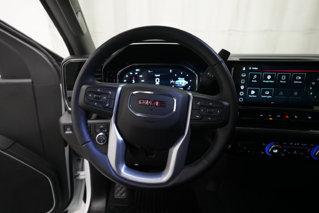 Certified 2026 GMC Sierra 1500 Elevation AWD/4WD image 4