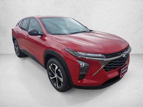 New 2026 Chevrolet Trax RS FWD image 7