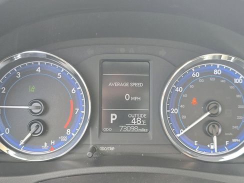 Used 2017 Toyota Corolla XLE image 24