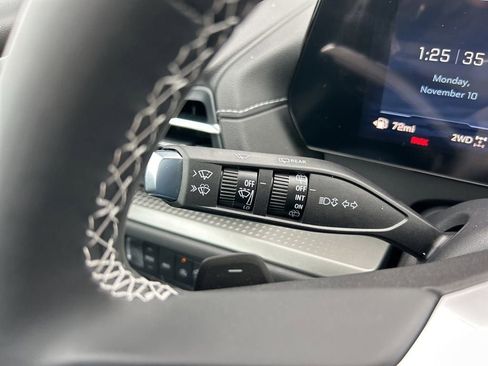 New 2026 Chevrolet Traverse LT w/ Sun and Wheel Package image 15