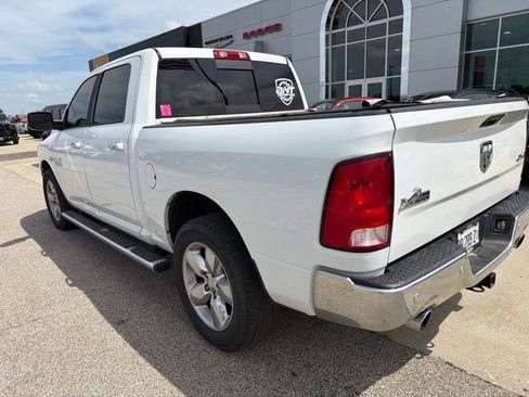 Used 2016 RAM 1500 Big Horn AWD/4WD image 3