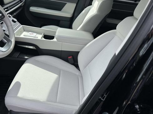 New 2026 Hyundai Santa Fe SE image 16