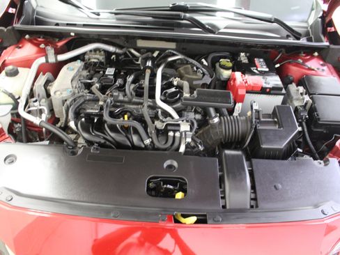 Used 2020 Nissan Sentra SR w/ Premium Package image 32