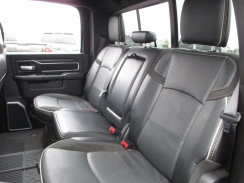 Used 2024 RAM 3500 Laramie w/ Night Edition image 21