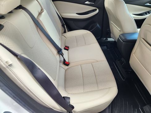 Used 2022 Buick Encore GX Essence w/ Advanced Technology Package FWD image 32