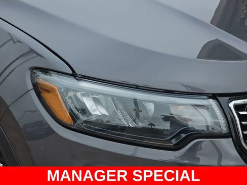 Used 2024 Jeep Compass Limited AWD/4WD image 32