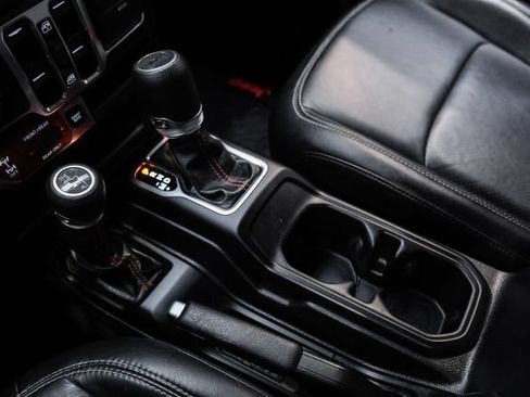 Used 2020 Jeep Wrangler Unlimited Rubicon AWD/4WD image 60