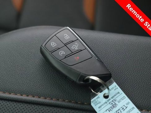 Used 2026 GMC Sierra 2500 AT4 w/ AT4 Preferred Package AWD/4WD image 3
