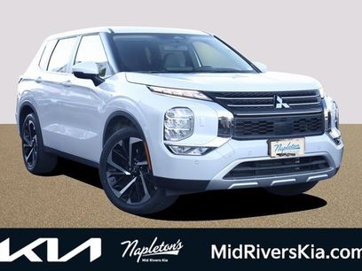 Used 2024 Mitsubishi Outlander SE