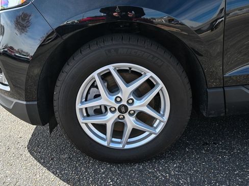 Certified 2024 Ford Edge SEL w/ Convenience Package image 12