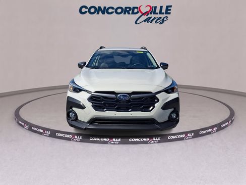 Certified 2025 Subaru Crosstrek 2.5i Premium AWD/4WD image 3
