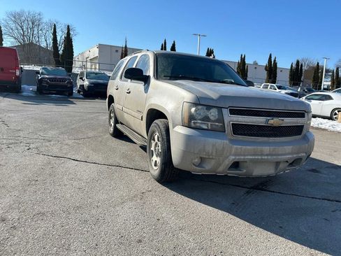 Used 2007 Chevrolet Tahoe LT w/ LT Preferred Equipment Group image 7