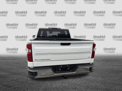 Used 2024 Chevrolet Silverado 1500 LT AWD/4WD image 9