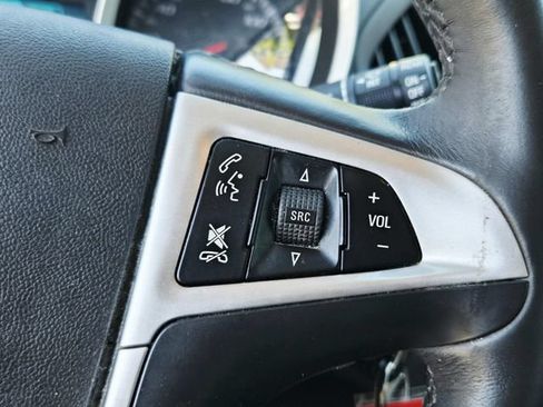 Used 2015 Chevrolet Equinox LT w/ Driver Convenience Package AWD/4WD image 8