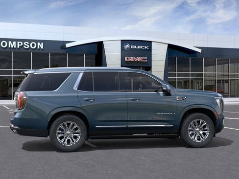 New 2026 GMC Yukon Denali w/ Sun & Power Step Package AWD/4WD image 42