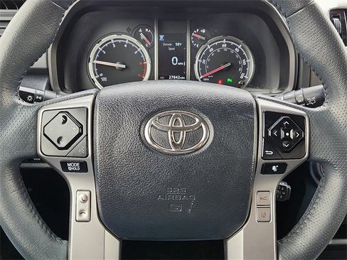 Used 2022 Toyota 4Runner Limited image 24