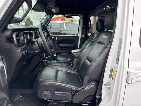Used 2021 Jeep Wrangler Unlimited Sport image 14