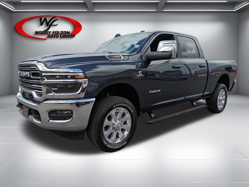 New 2026 RAM 2500 Laramie AWD/4WD image 10