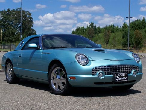 Used 2002 Ford Thunderbird image 1