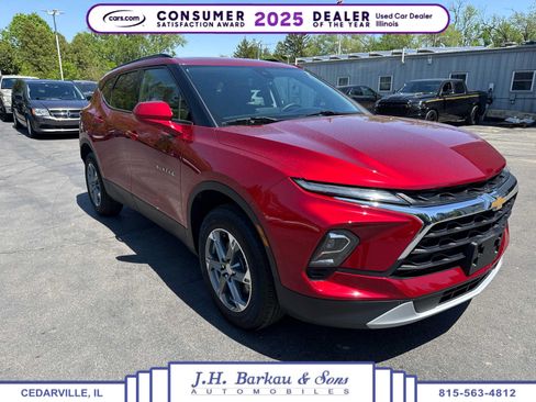 Used 2024 Chevrolet Blazer LT w/ Convenience Package AWD/4WD image 1