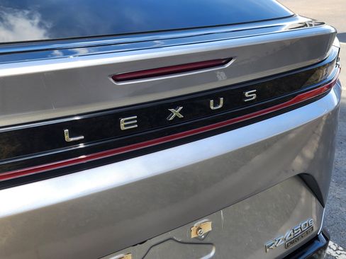 Used 2024 Lexus RZ 450e Premium w/ Cold Area Package image 19