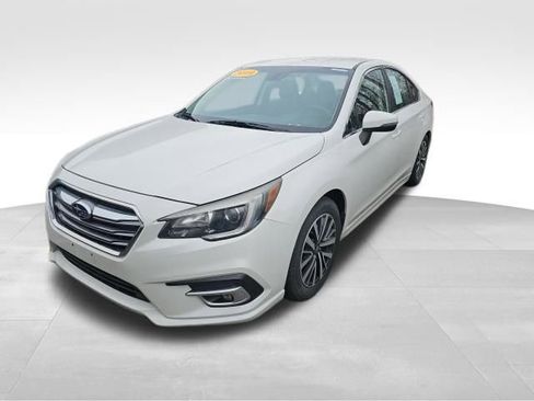 Used 2019 Subaru Legacy 2.5i Premium image 1