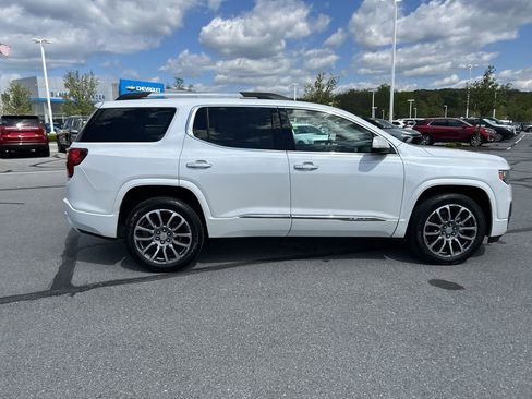 Used 2021 GMC Acadia Denali w/ Denali Technology Package AWD/4WD image 8