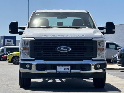 New 2026 Ford F250 XL w/ XL Chrome Package RWD image 7