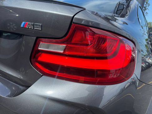 Used 2017 BMW M2 RWD image 32
